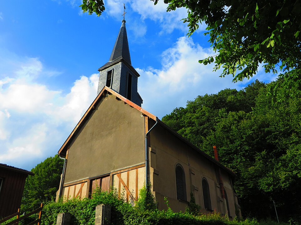Le Claon L'église Saint — Charles