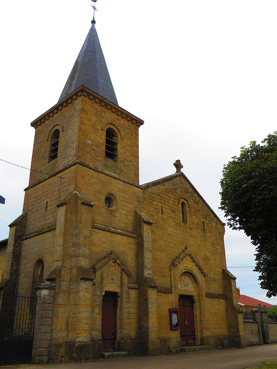 Gouraincourt L'église Saint — Martin