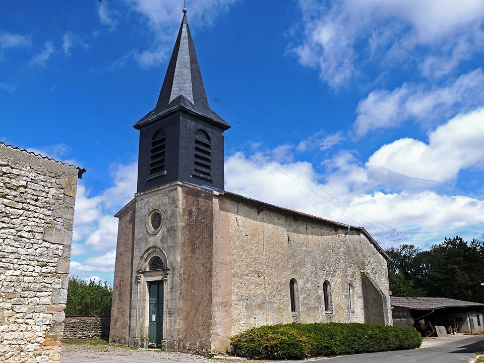 55 LES TROIS DOMAINES ISSANCOURT