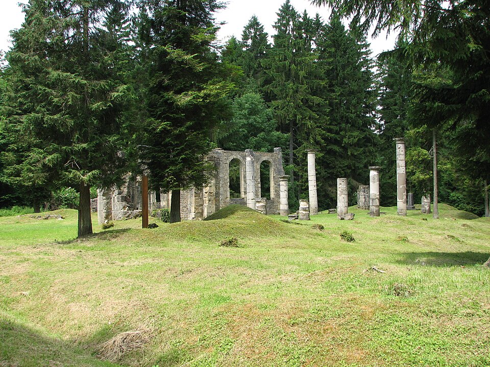 Ornes, ruines de l'ancienne église