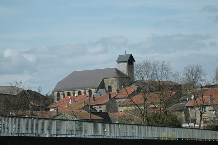 Vue Pouilly — sur — Meuse