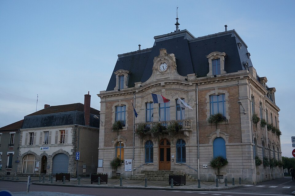Mairie Revigny 09656