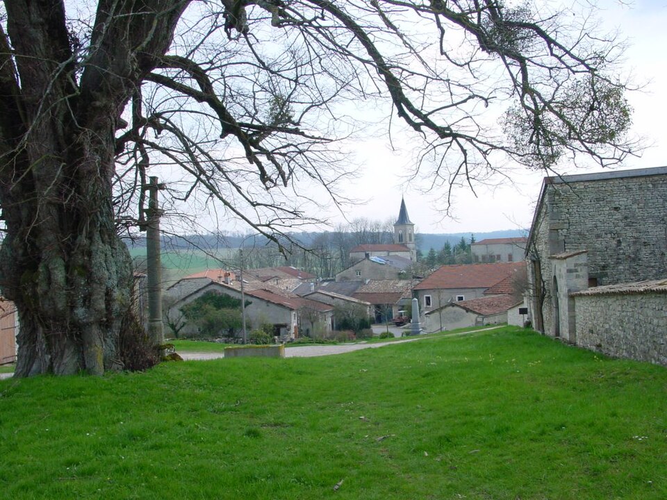 Vaux — la — Petite Meuse