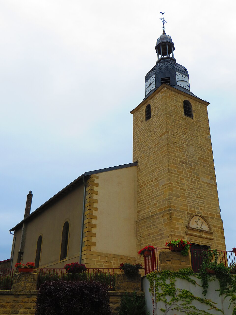 Spincourt L'église Saint — Pierre
