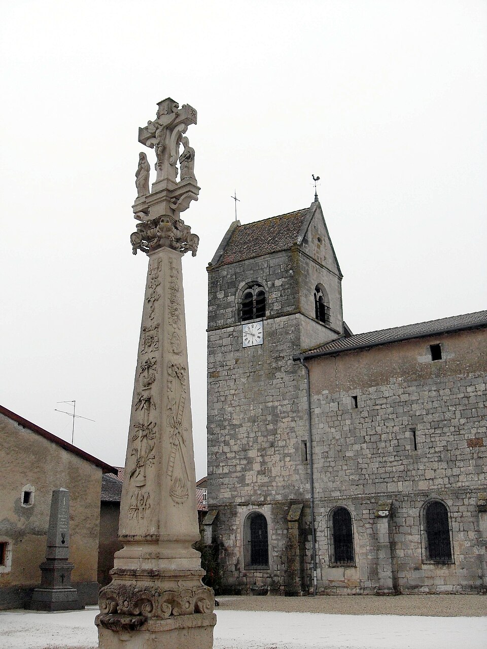 Troussey Place de l'église
