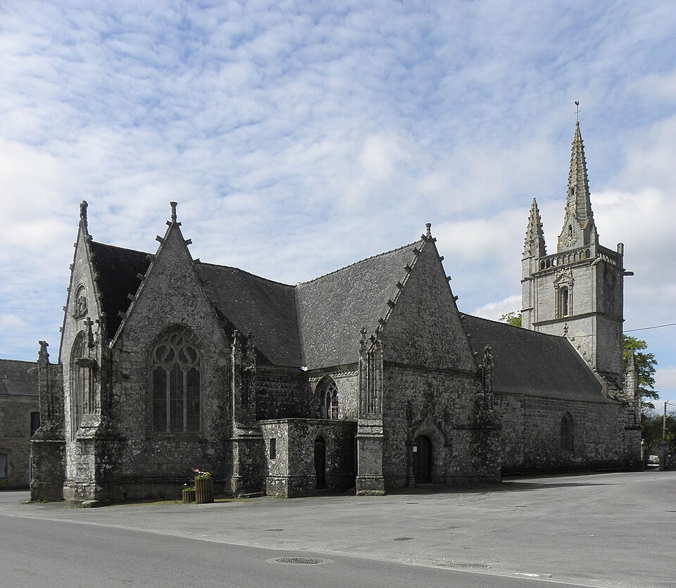 Bubry (56) Chapelle Saint — Yves 01