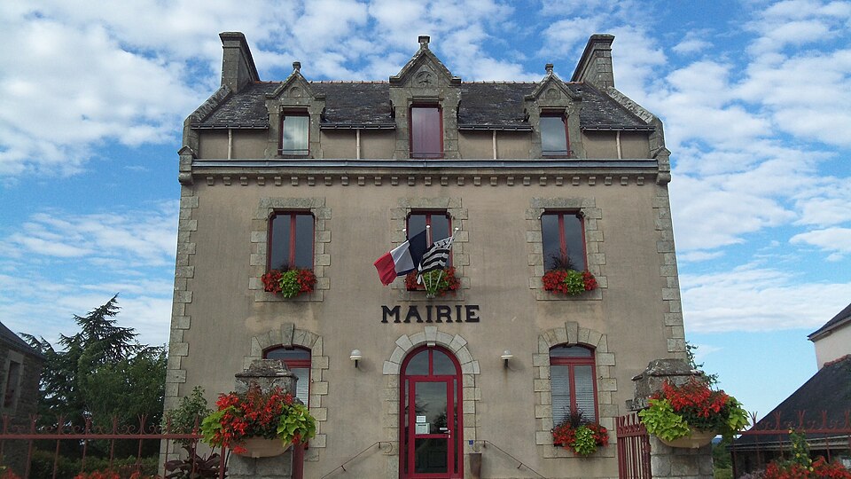 Mairie de Loyat — 56800