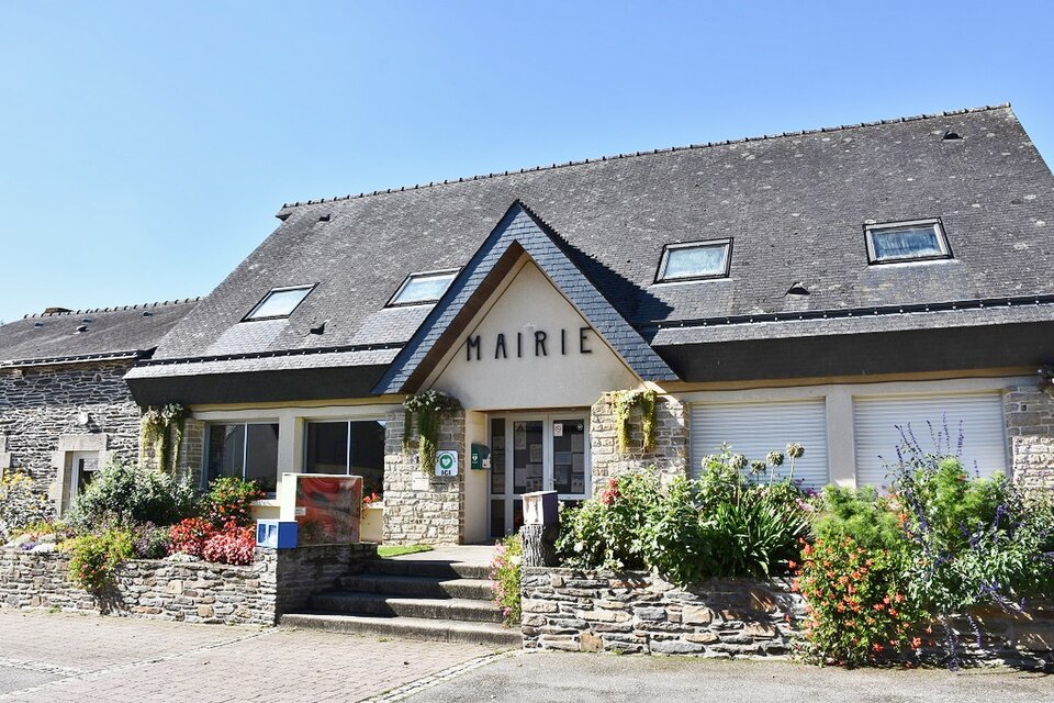 136 Missiriac (56140)