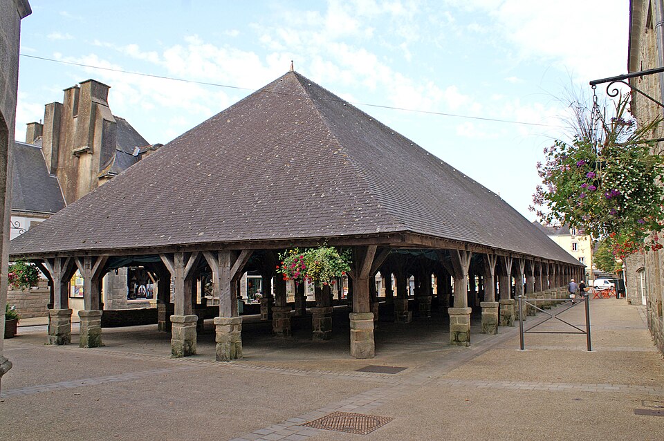Halles — Questembert