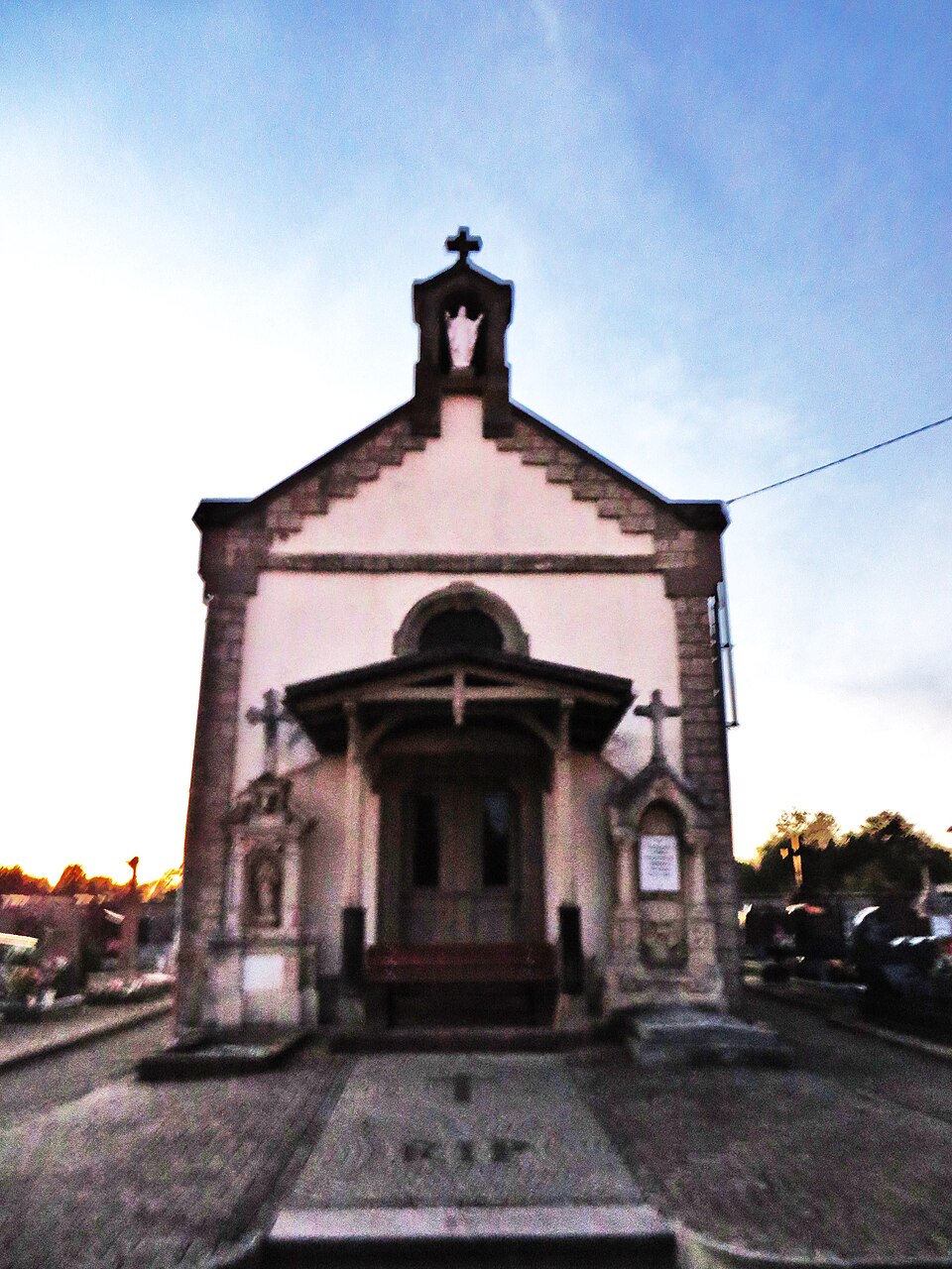 Berthelming chapelle cimetiere