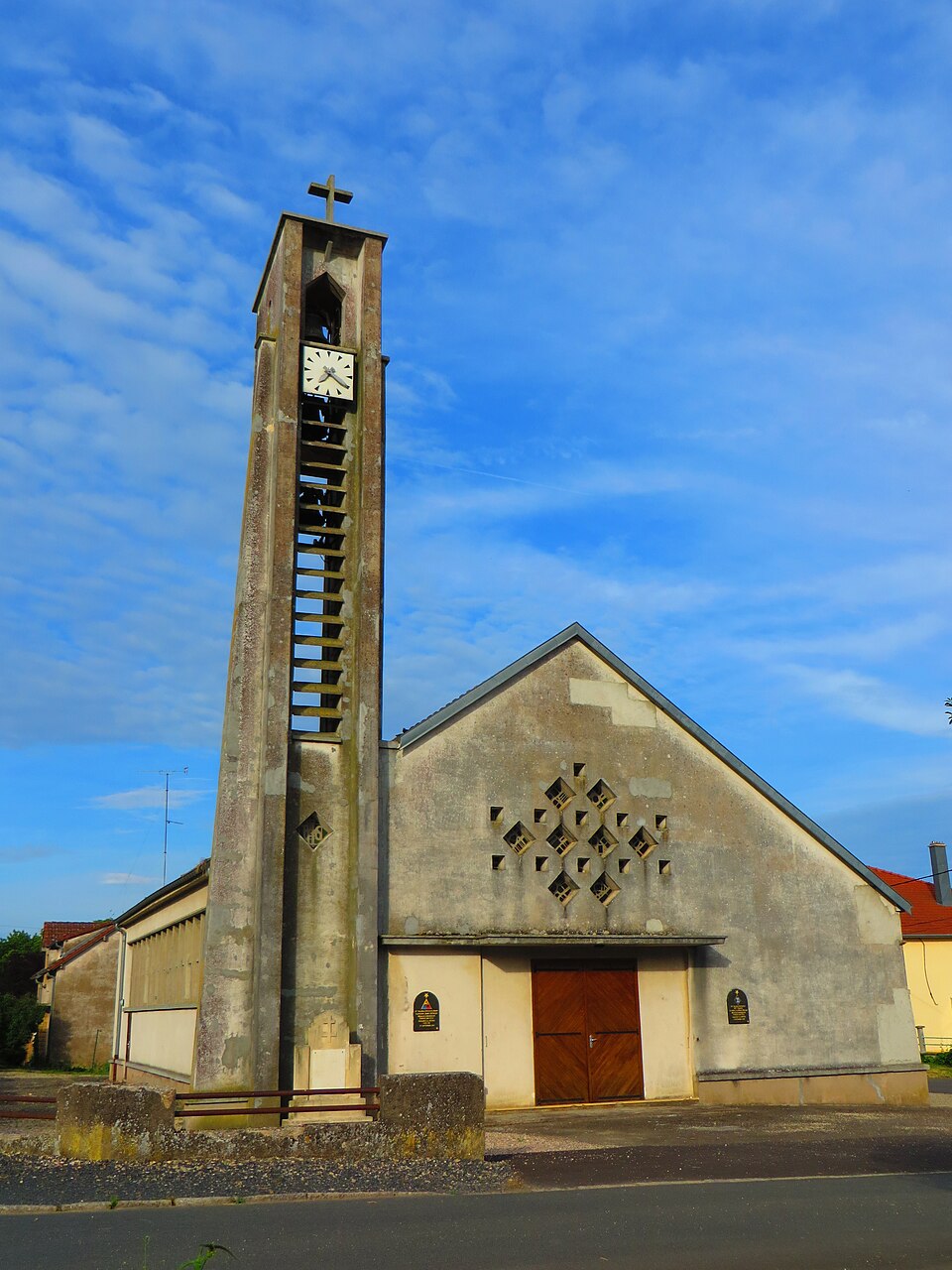 Bezange Petite eglise