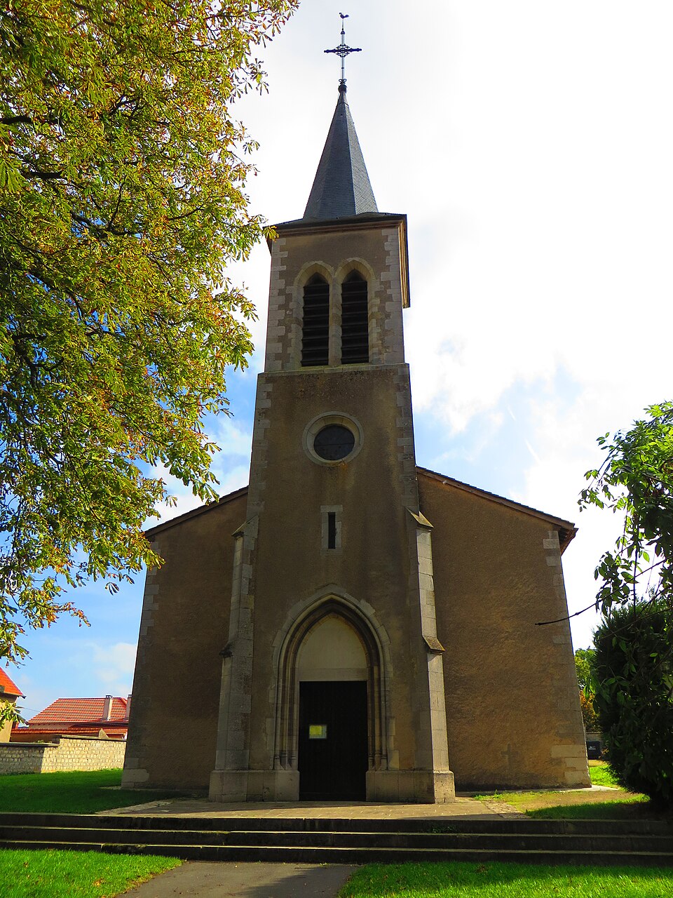 Fossieux l'église Sainte — Marguerite