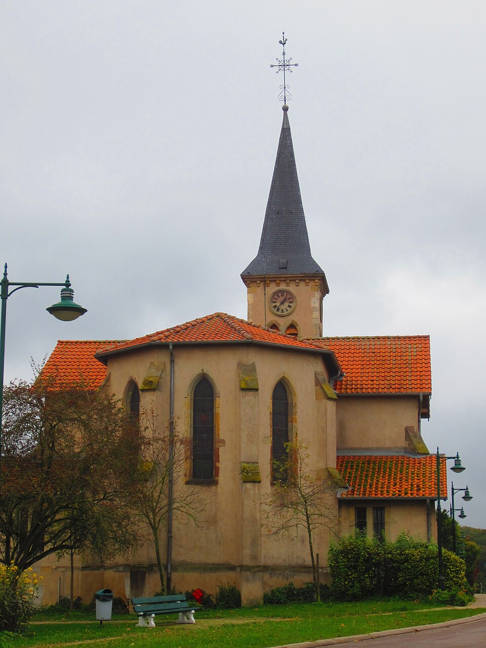 Eglise Hemilly