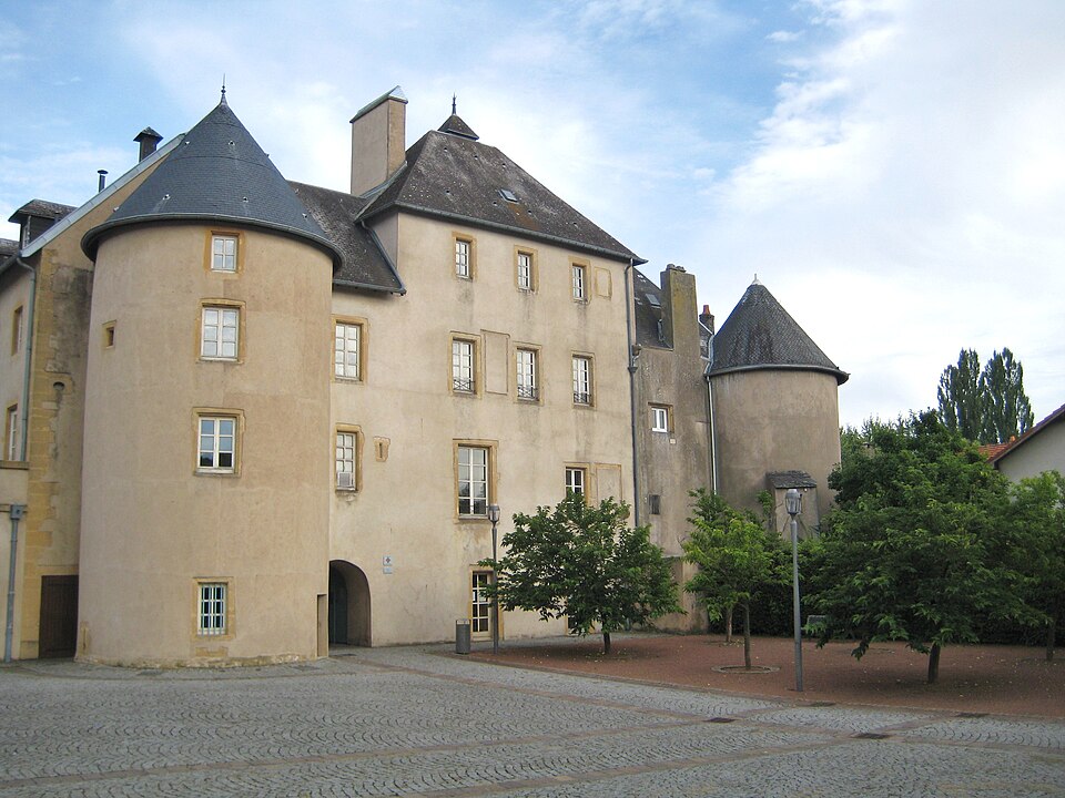Chateau fabert Moulins
