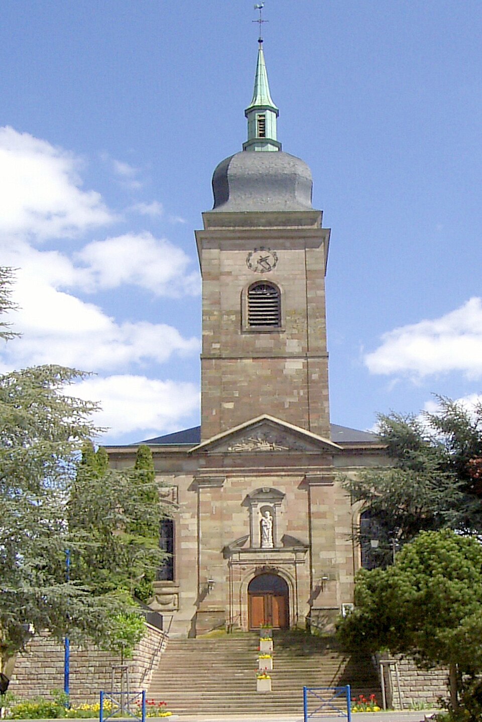 Puttelange — aux — Lacs, Eglise Saint — Pierre