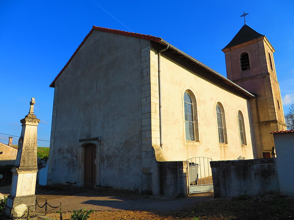 Puttigny l'église Notre — Dame
