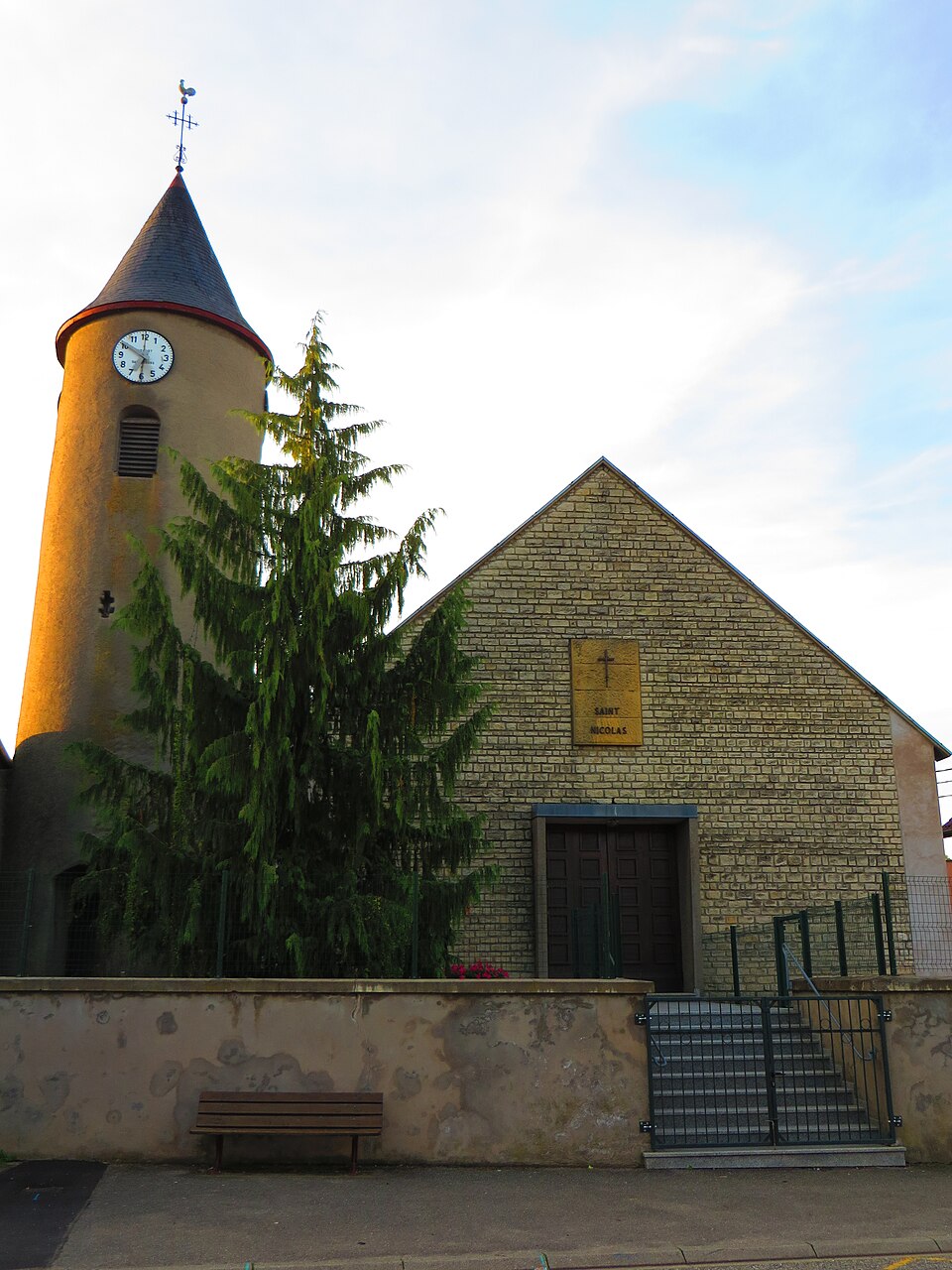 Rodalbe l'église Saint — Nicolas