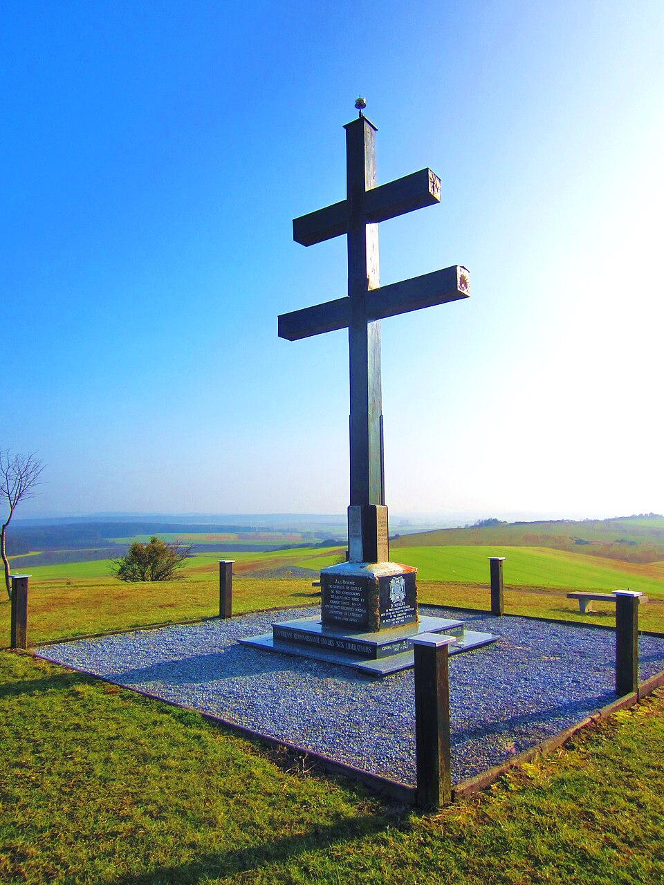 Memorial 39 45 mont st pierre Villers Stoncourt