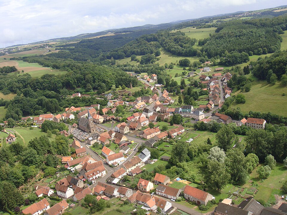 Vue aérienne de Walschbronn — panoramio