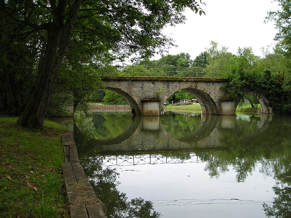 Rivière Aron