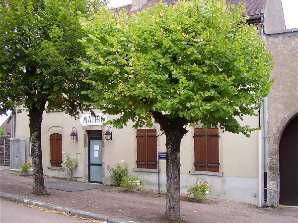 Mairie de Cervon