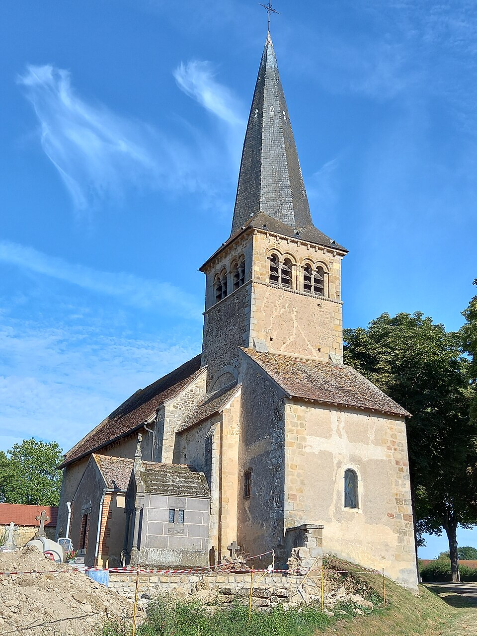 Église Saint — Pierre — Saint — Paul de Diennes — Aubigny 2