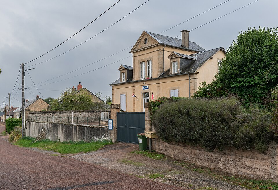 Town hall of Dommartin Nievre (1)