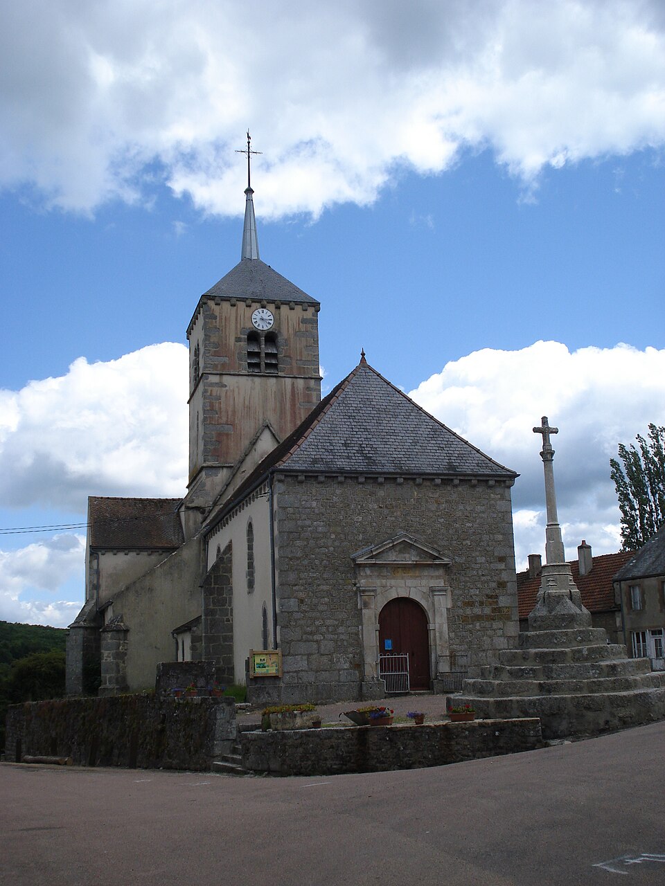Church of Marigny — l'Église (Nièvre,Fr)