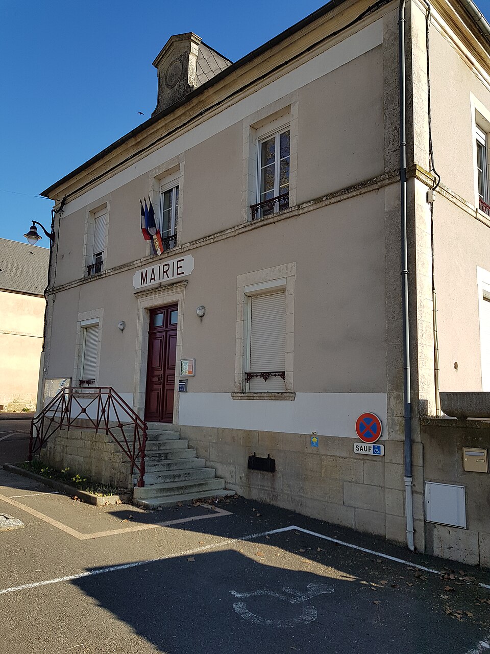 Mesves — sur — Loire mairie