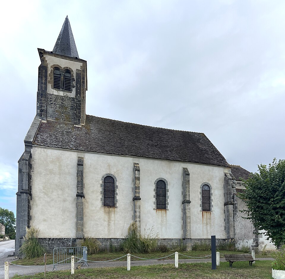 Église Saint Pierre Liens — Neuville — lès — Decize (FR58) — 2023 — 09 — 22 — 5