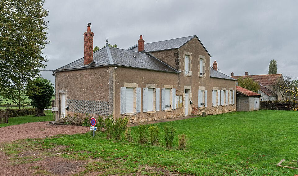 Town hall of St — Pierre — du — Mont Nievre (3)