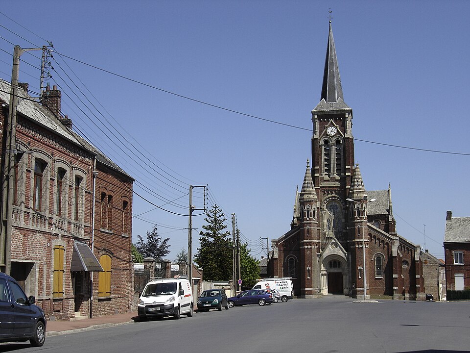 Beauvois en Cambrésis church