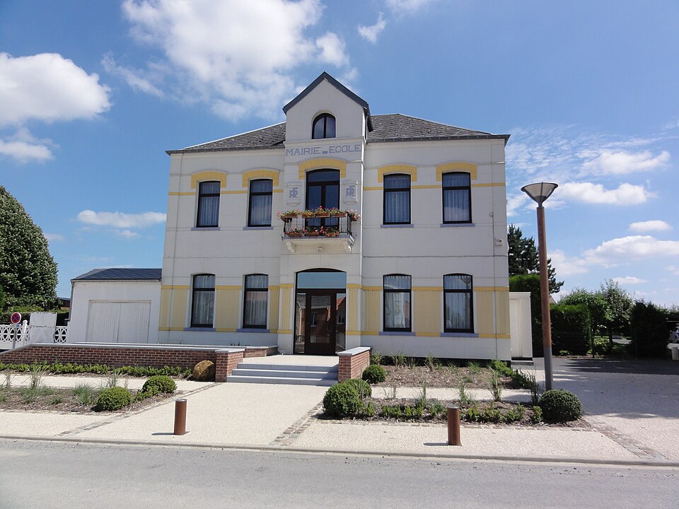Bettignies (Nord, Fr) mairie — école