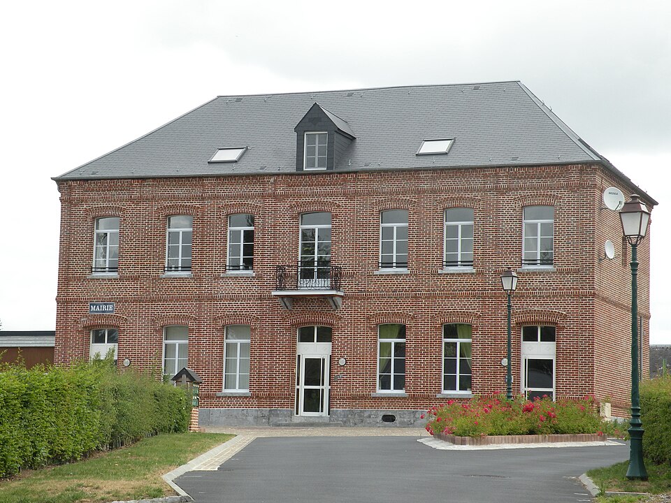 Mairie Boulogne — sur — Helpe