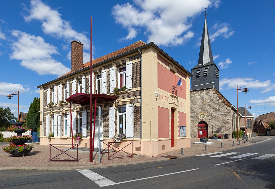 La mairie et l'église de Bruille — lez — Marchiennes
