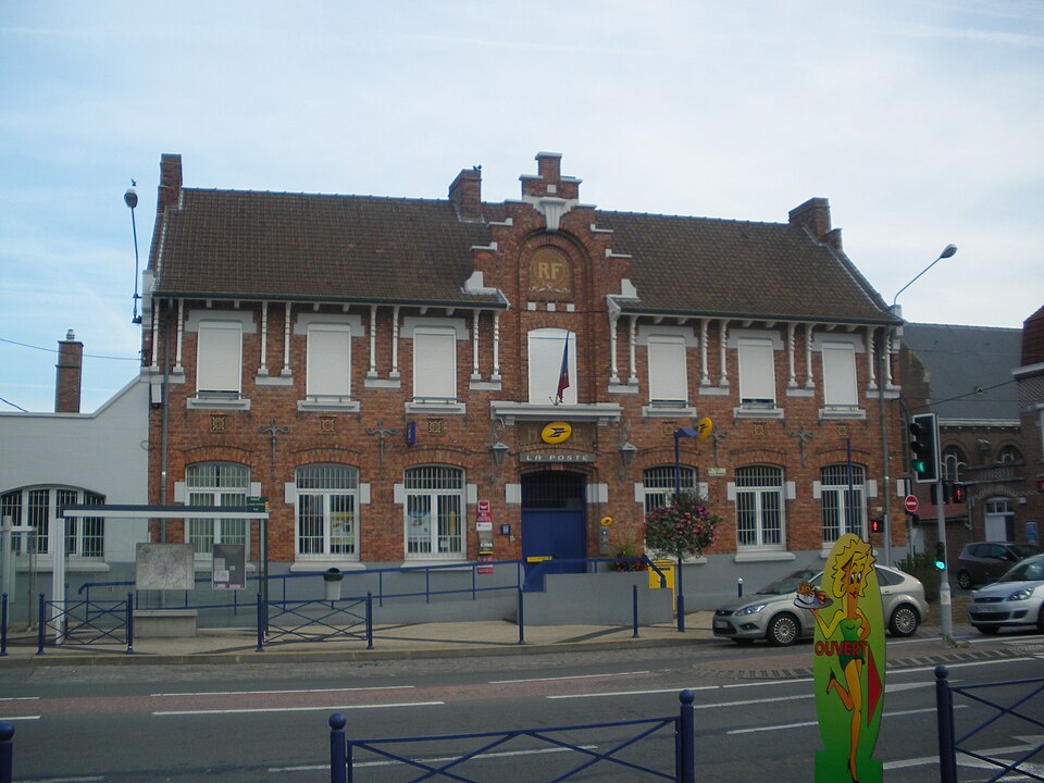 Ancienne mairie de La Chapelle — d'Armentières