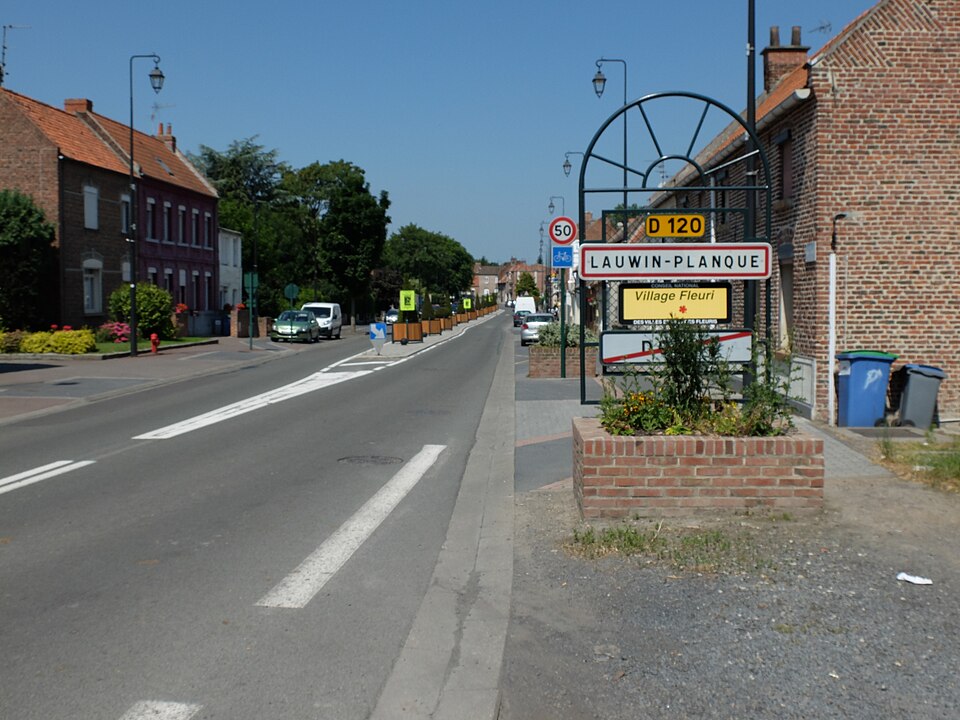 Lauwin — Planque — Panneau d'entrée