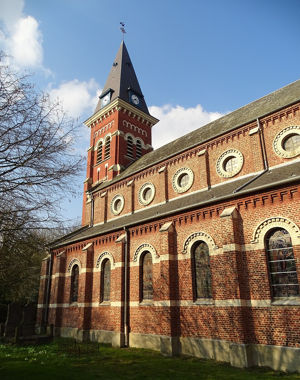Lécluse — Église Saint — Vaast (02)