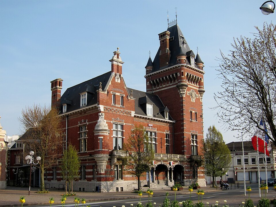 La madeleine hotel de ville