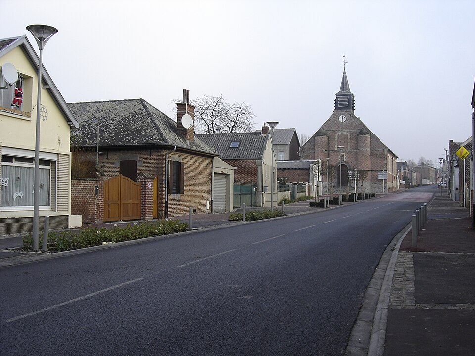 Le pommereuil village church