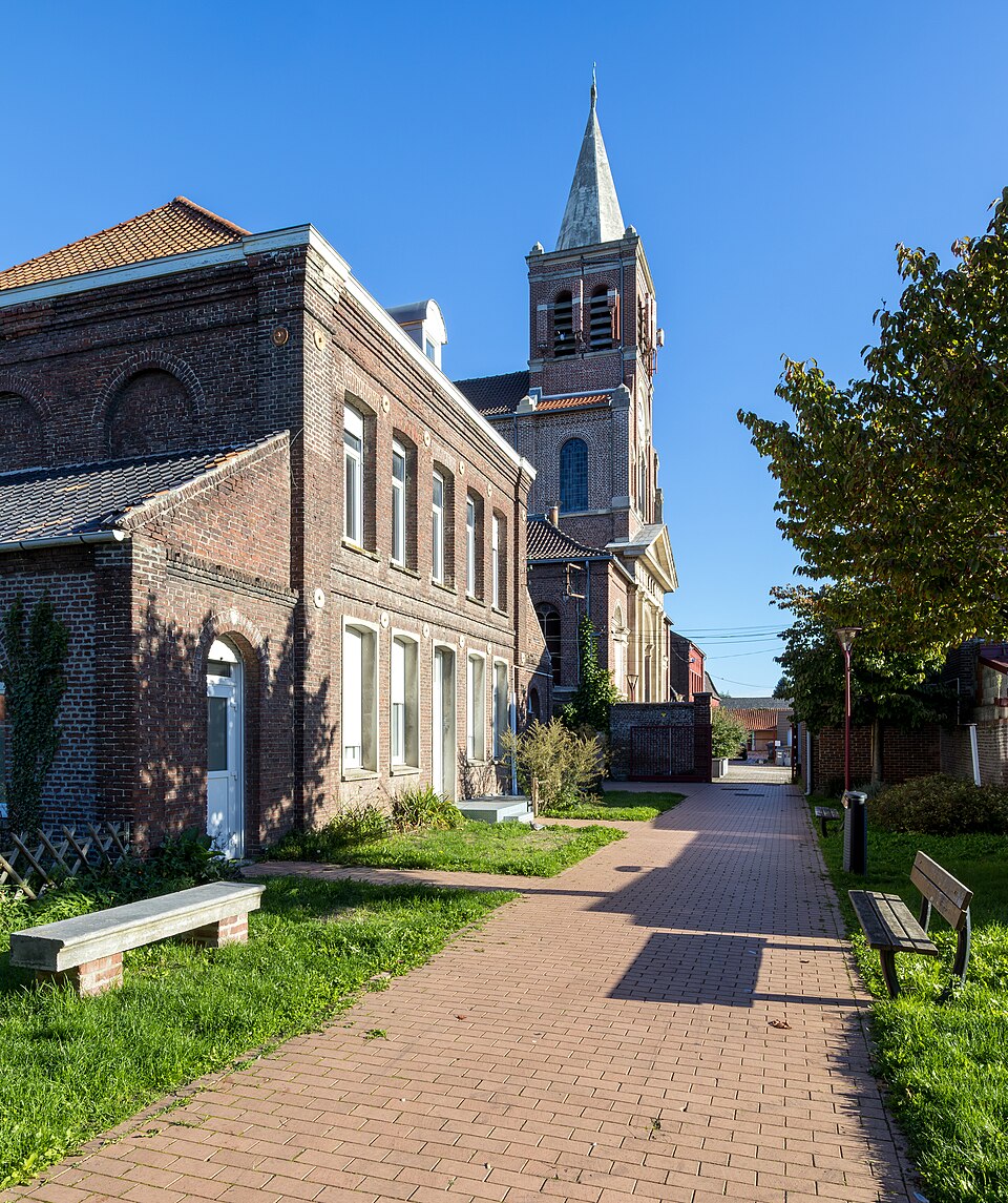 Église Saint — Léonard à Râches