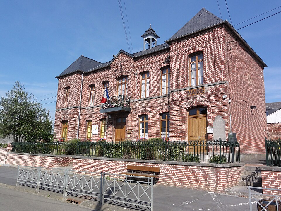 Saint — Hilaire — sur — Helpe (Nord, Fr) mairie