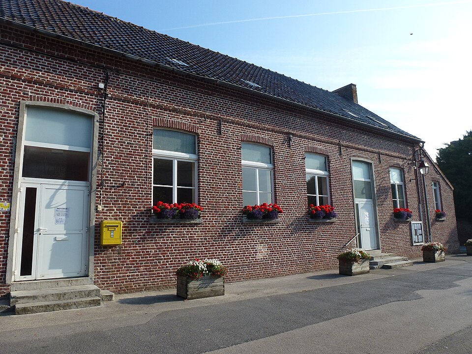 Sainte — Marie — Cappel (Nord, Fr) mairie et bibliothèque