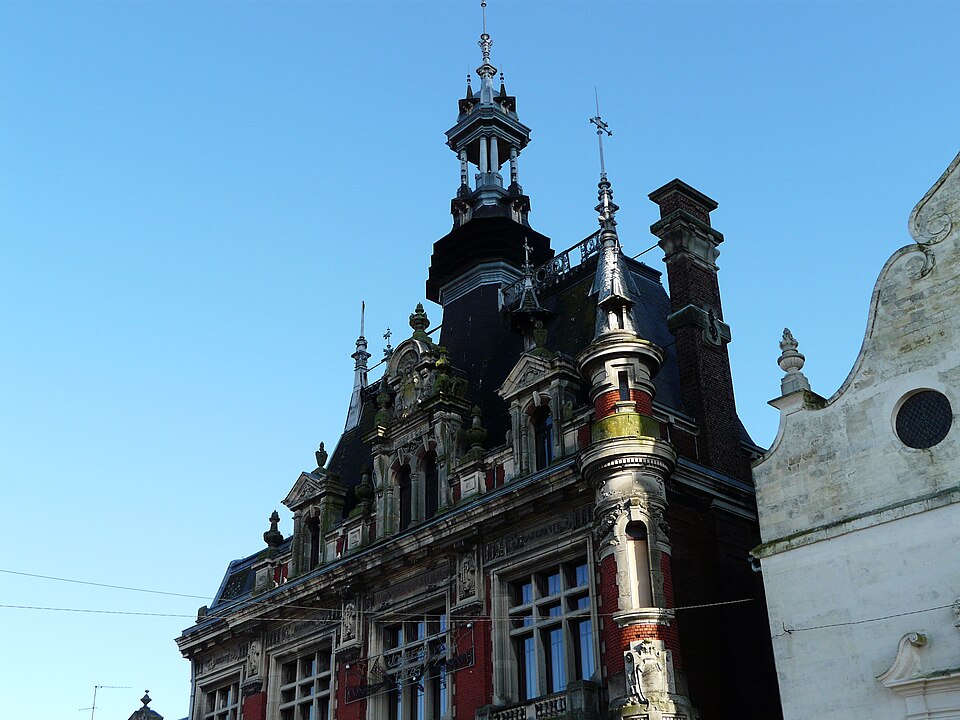 Solesmes hôtel de ville