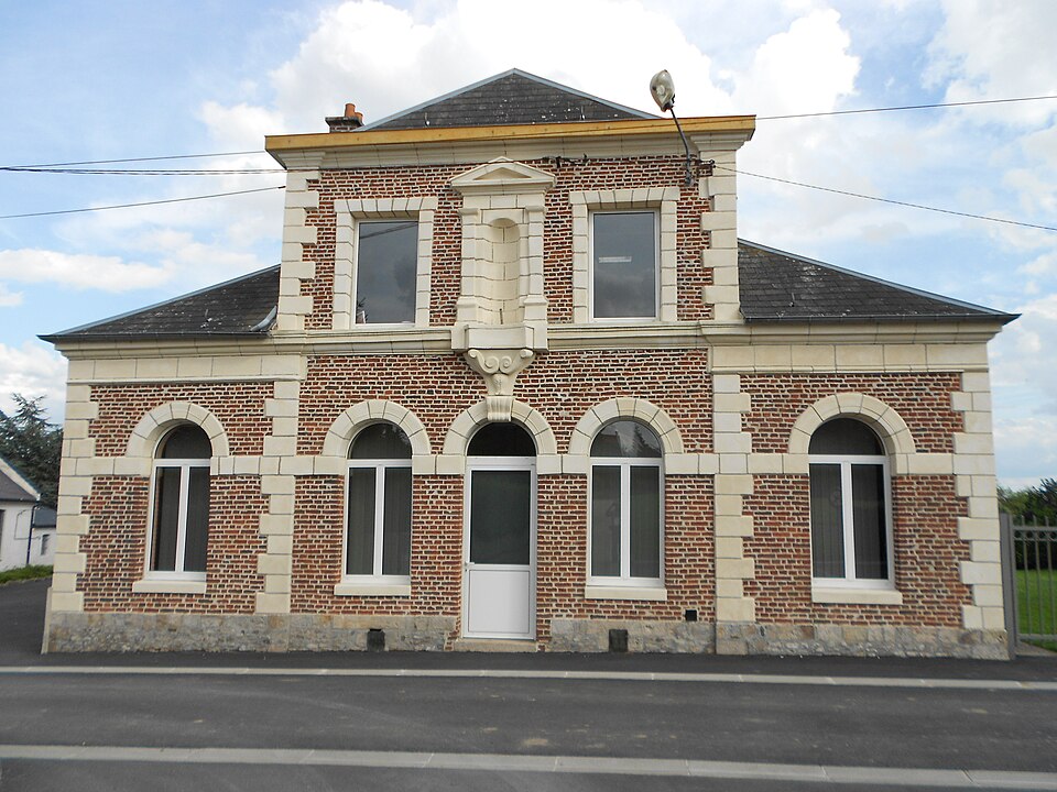 Mairie de Wavrechain — sous — Faulx