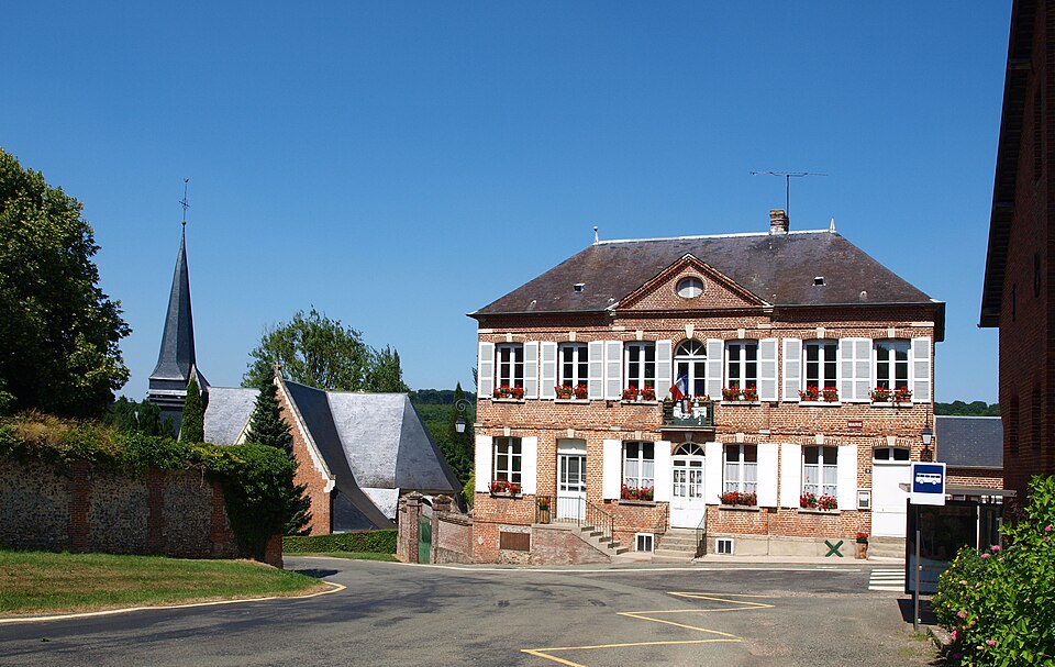 Achy — FR — 60 — mairie & église — 03