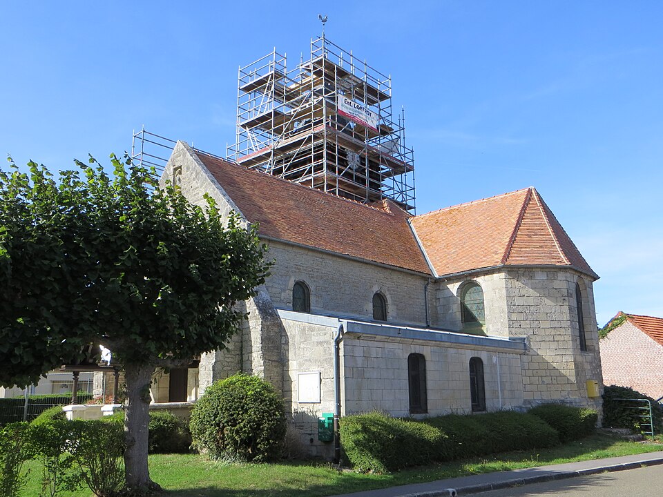 Biermont — Église Saint — Julien 1