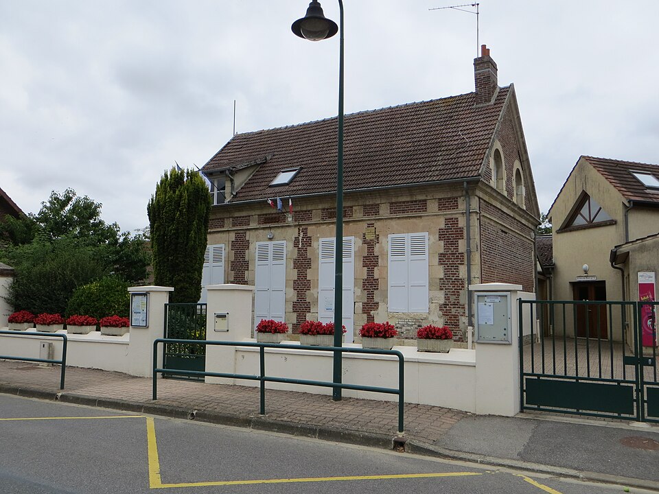 Braisnes — sur — Aronde — Mairie