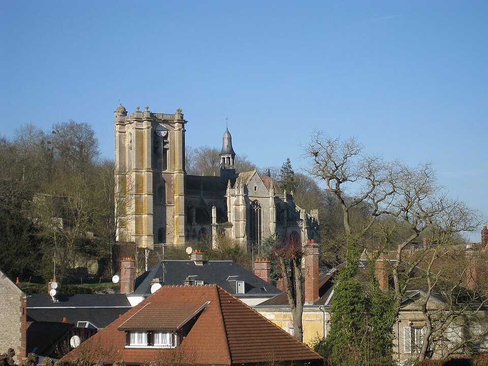Chaumont — en — vexin — eglise