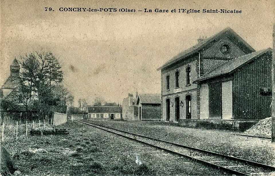 CONCHY LES POTS — La gare et l'église Saint Nicaise